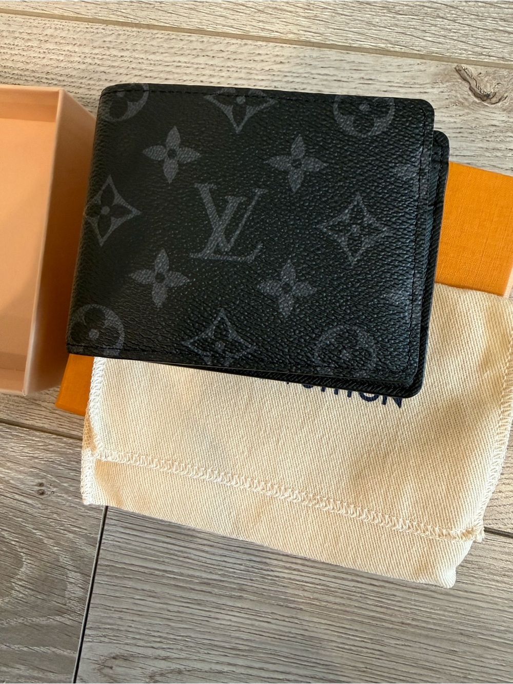 Louis Vuitton Men's Black Monogram Canvas Bifold Multiple Wallet - Picture 2 of 8
